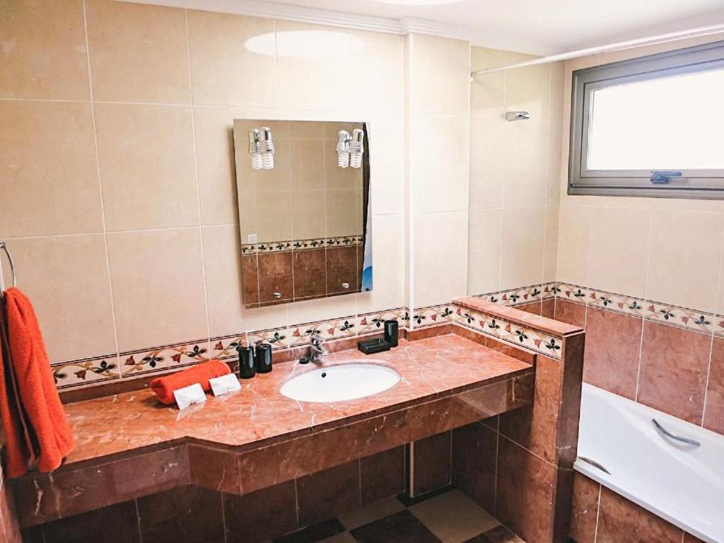 Bungalow With 2 Bedrooms, Playa La Tejita エル・メダノ エクステリア 写真